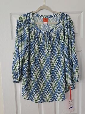 NWT Hearts Of Palm Blue and Green Plaid Peasant Top